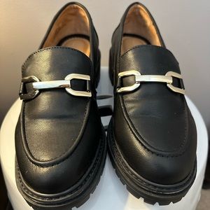 Kelly & Katie Maddie Platform Loafer, size 8.5